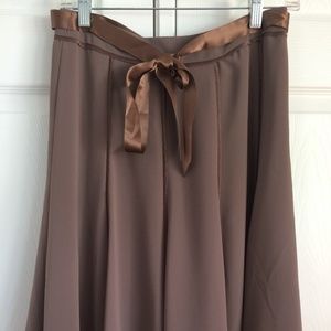 Casual corner ladies mocha dress skirt with ribbon